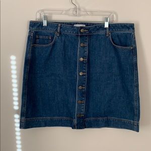 LOFT button up denim skirt